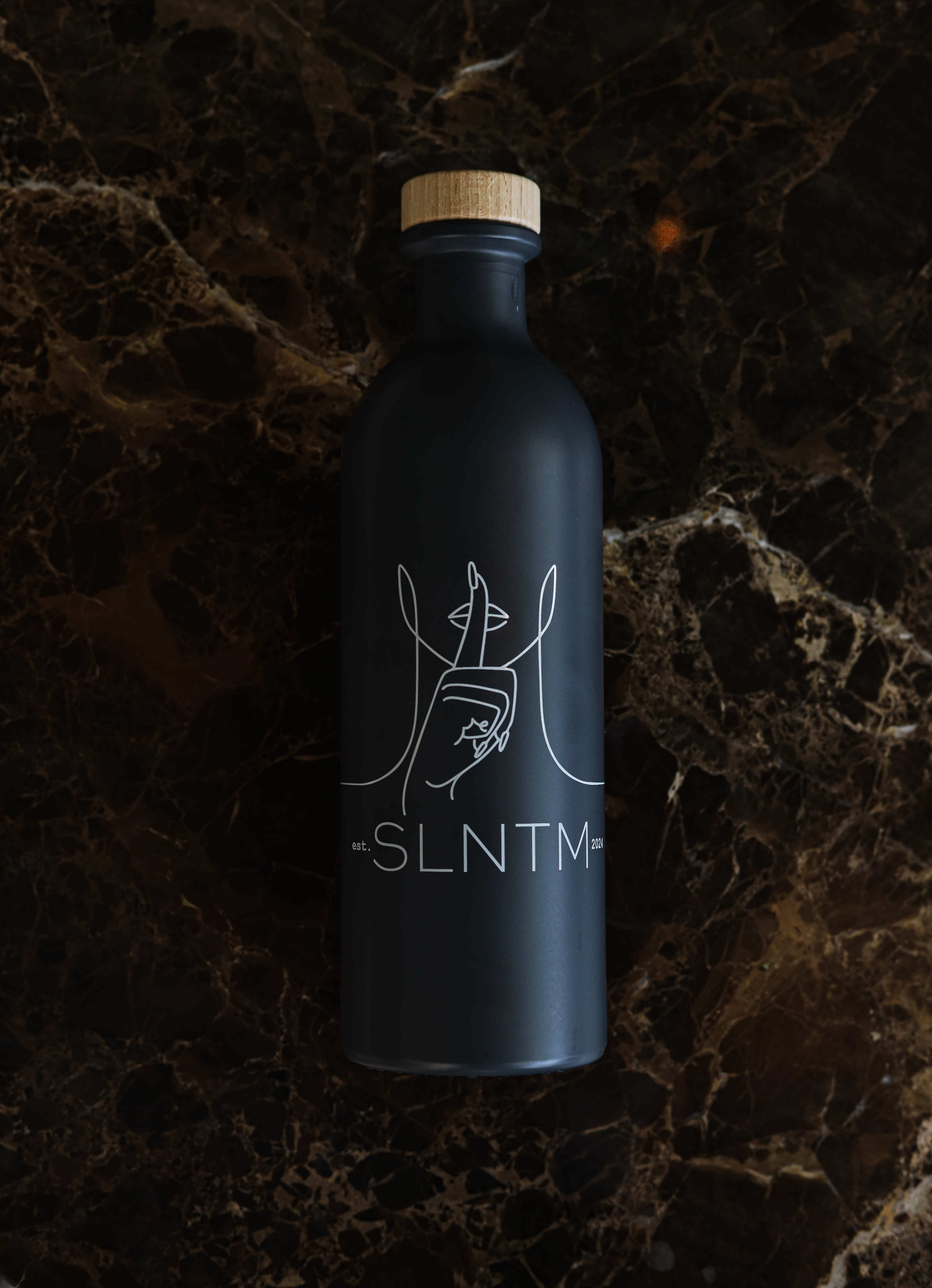 SLNTM London Dry Gin